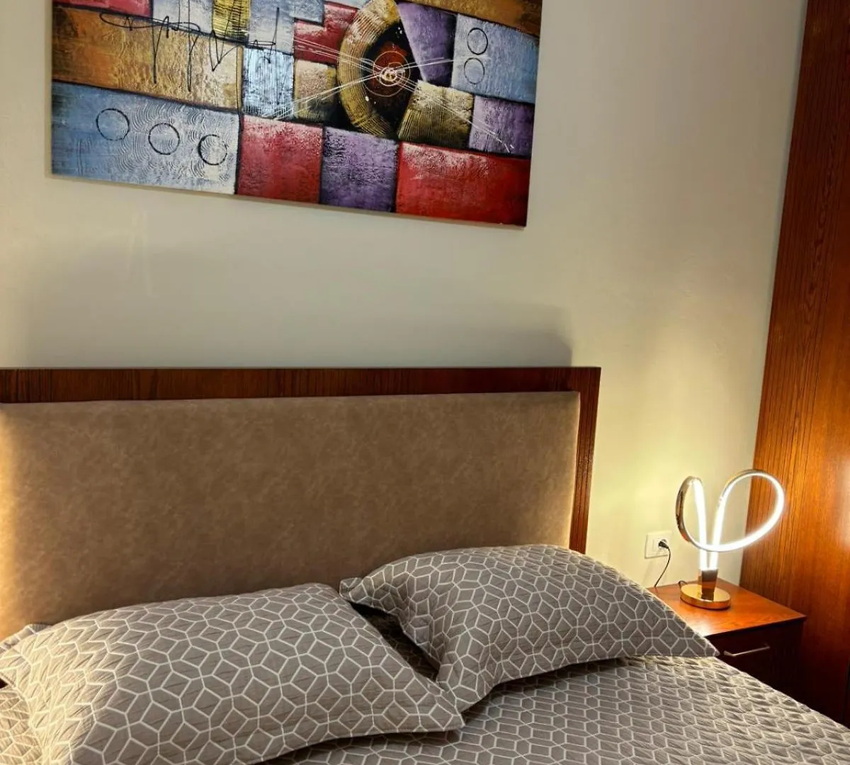 Gloria Prestige Apartment Tirana 0*,  Albania